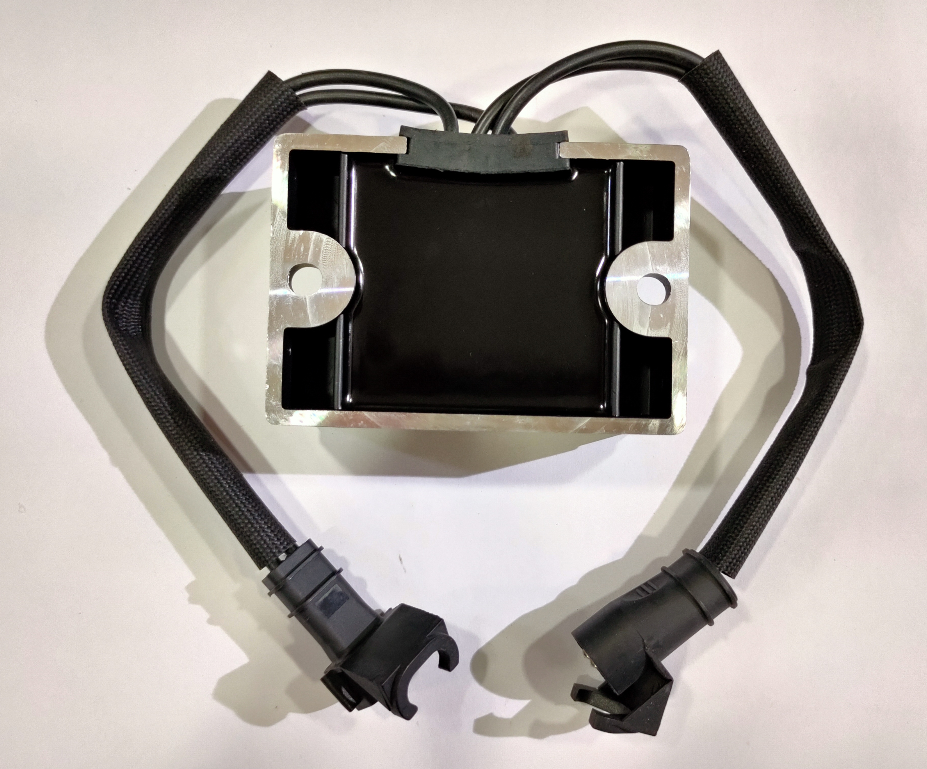 Harley Davidson Iron 883/Sportster 883/ Sportster 1200/ Custom XL 1200 Compatible Regulator Rectifier