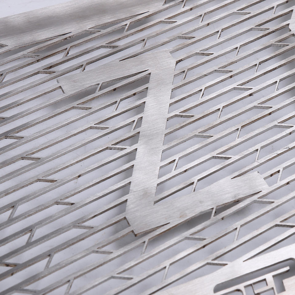 Kawasaki Z650 Radiator Guard/ Grill