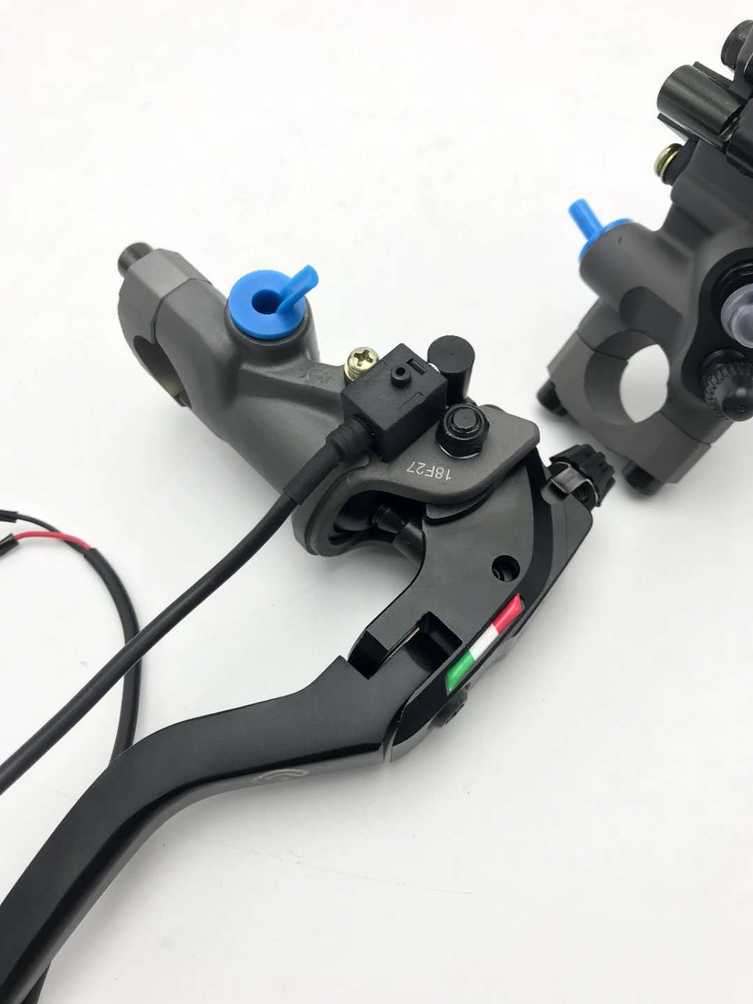 Universal Hydraulic Foldable long Brake & Clutch Levers for Superbikes