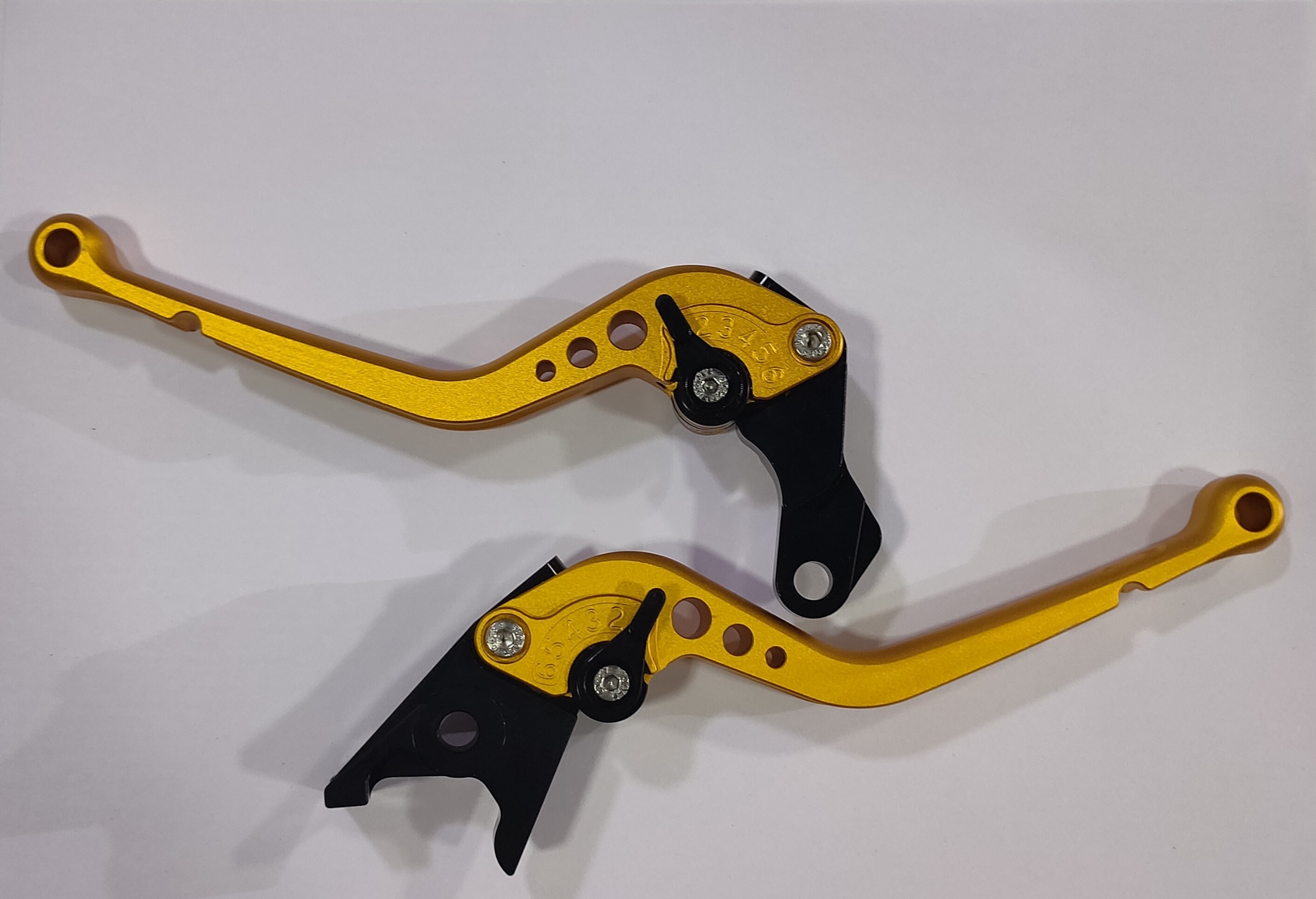 Hyosung GT250R/ GT650R Long 6 Steps Adjustable Brake & Clutch Levers - Golden