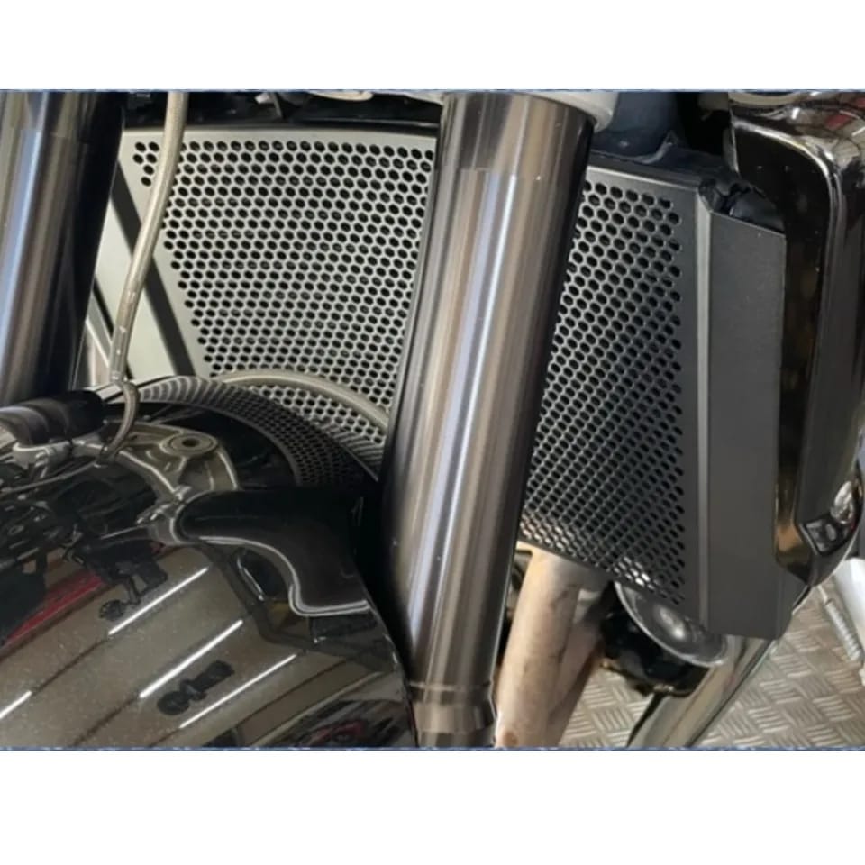 Triumph Street Triple 675 2014 & Above Daytona 675 2013 & Above Compatible Radiator Guard/ Grill.