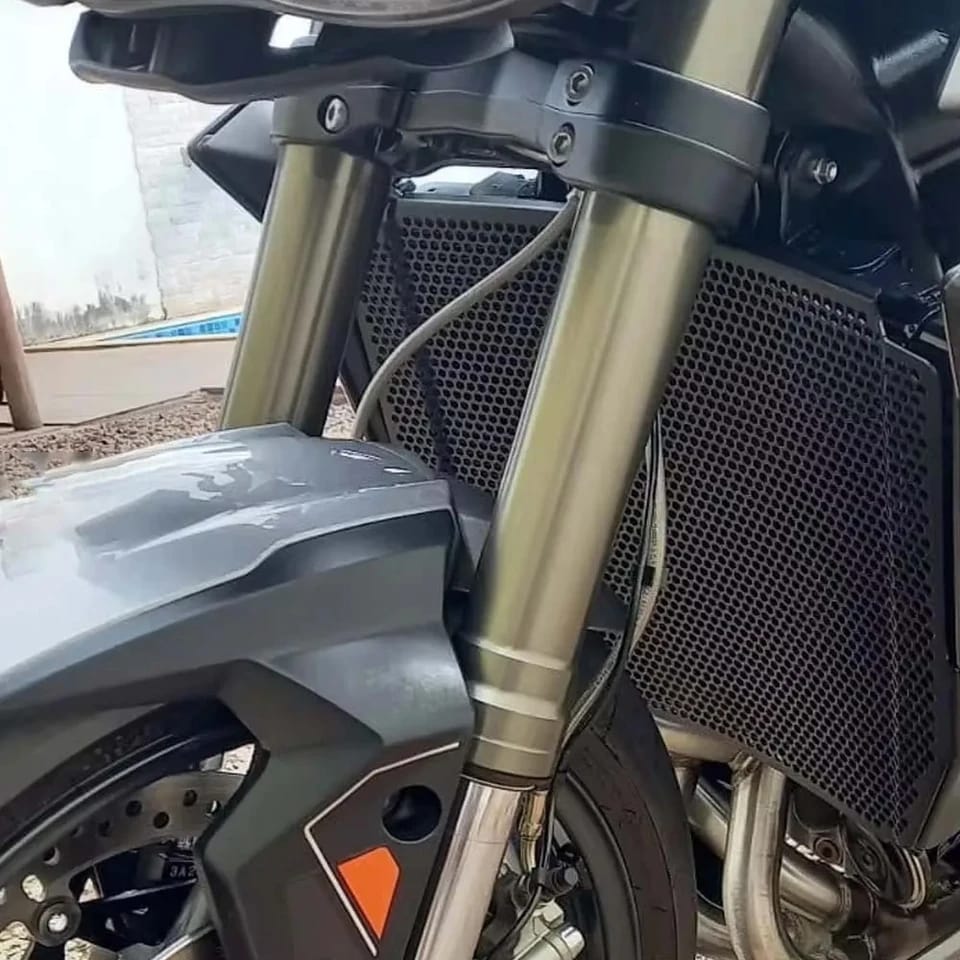 Triumph Street Triple 765 Compatible Radiator Guard/ Grill.