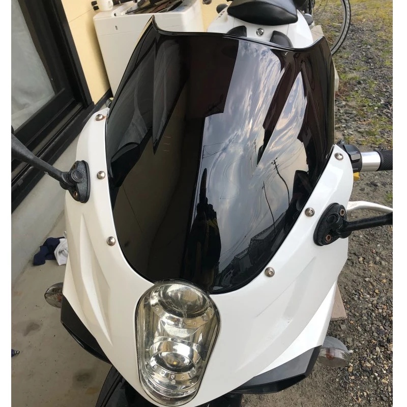 Unbreakeable Double bubble Windshield Suitable for Hyosung GT250R/ GT650R - Black